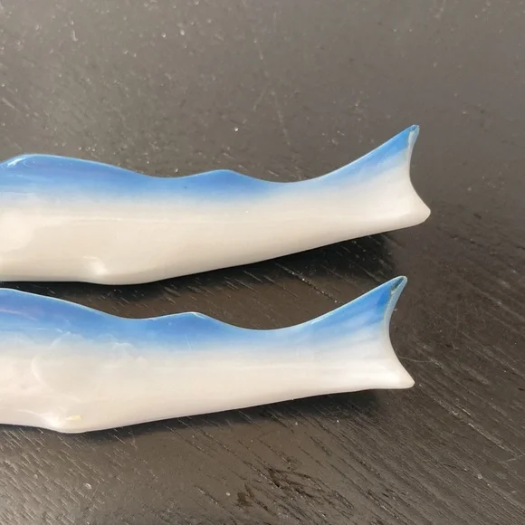 Shark Chop Stick Rests - Picture 6 of 7